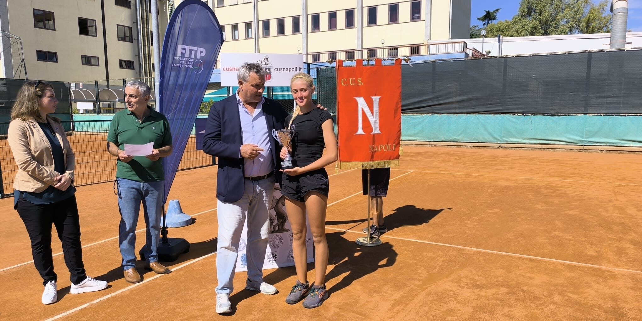 GINEVRA SPINELLI vice campionessa campana agli Assoluti del Cus Napoli